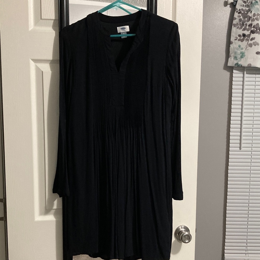 Old Navy Black Long Sleeve Dress